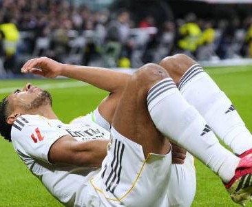 皇马遭遇重大打击！贝林厄姆伤停恐延长至两个月，或无缘2026年世界杯