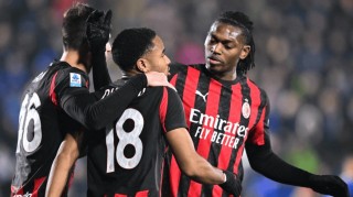 3-1逆转！法布雷加斯气炸了，意甲第2翻盘，只落后国米3分