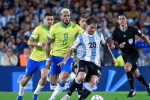 1:4惨败和0:6惨败！两场比赛被狂灌10球，五星巴西被阿根廷压着打